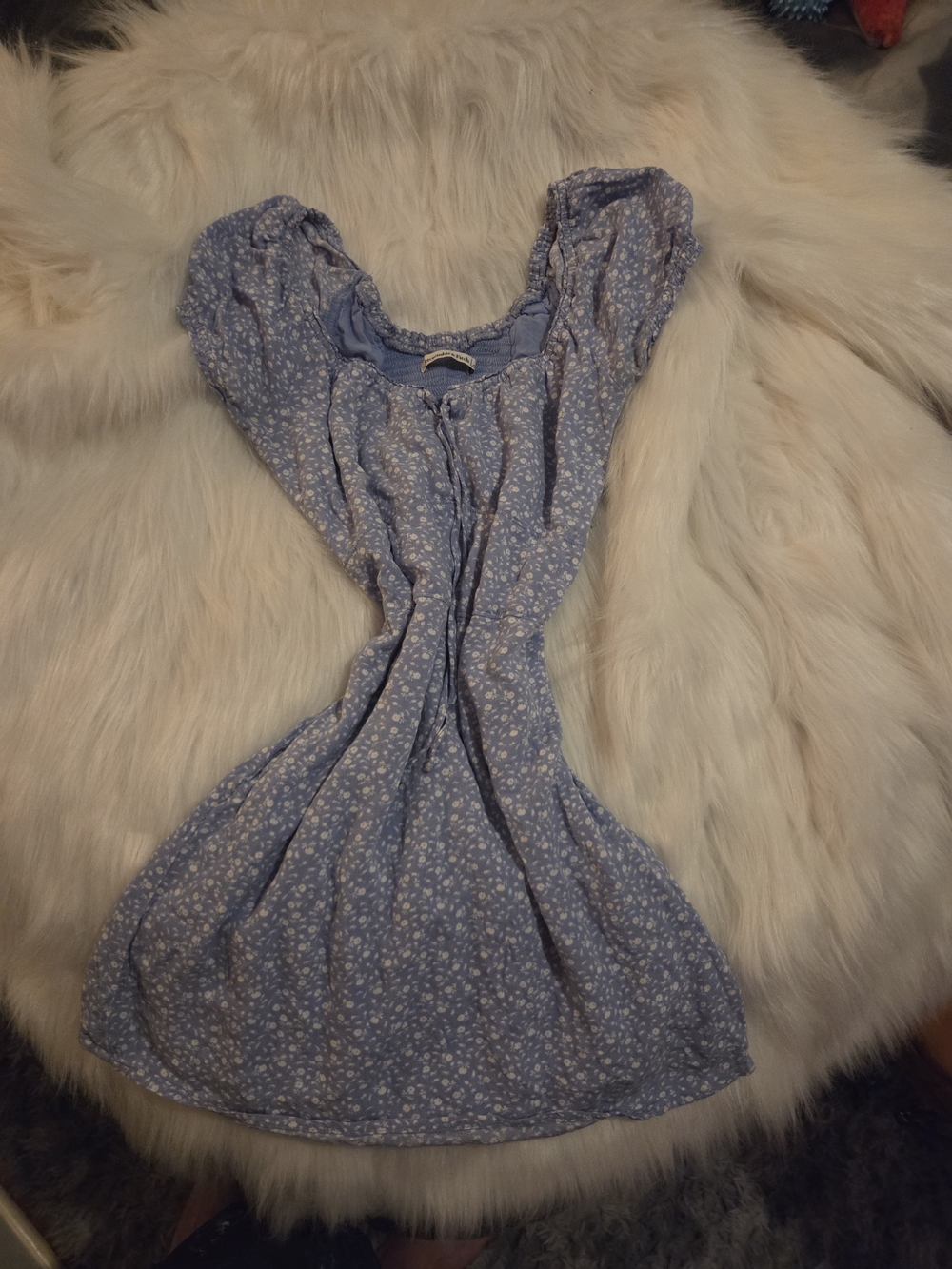 ​Abercrombie & Fitch Floral Smocked Mini Dress with Pockets - Blue/White, Size M